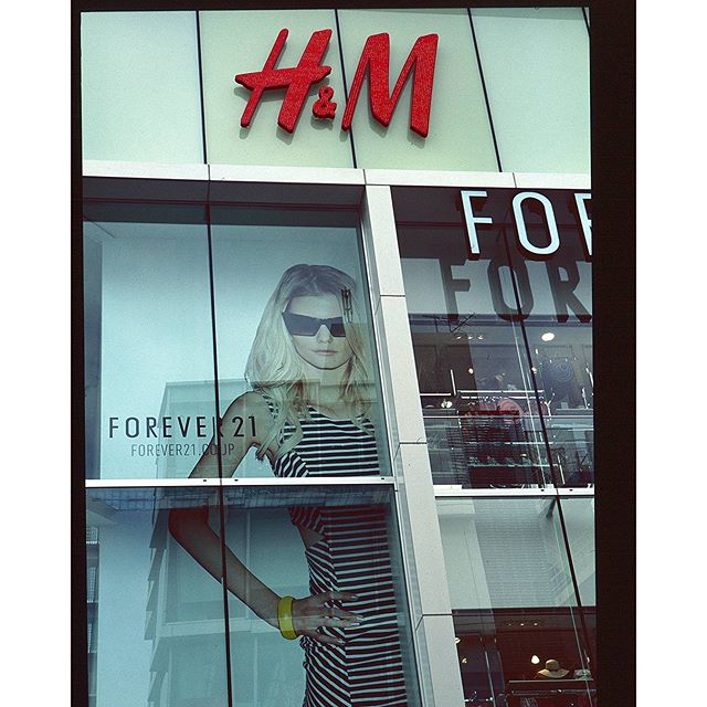 #福岡天神　#instagramers #instagramJapan #icu_japan #top_pointfview #team_jp_ #team_jp_西 #ig_photooftheday #ig_japan #igersjp  #wu_japan #ig_nihon #Lovers_Nippon  #ig_nippon #love_nippon #ip_gallery #photoisland #Fukuoka  #ip_connect #tokyocameraclub #東京カメラ部 #ink361_asia #写真好きな人と繋がりたい #ファインダー越しの私の世界 #フィルム #リバーサル