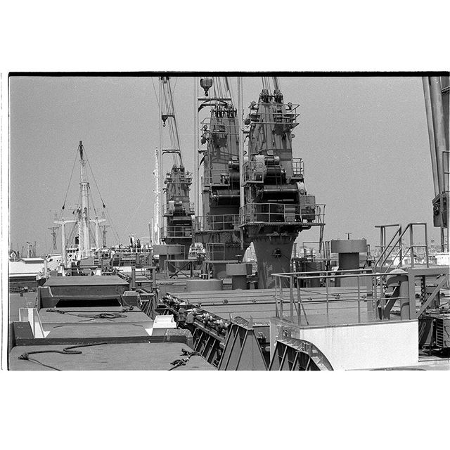 #船　#横浜　#instagramers #instagramJapan #icu_japan #top_pointfview #team_jp_ #team_jp_モノクロ #ig_photooftheday #ig_japan #igersjp  #wu_japan #ig_nihon #Lovers_Nippon  #ig_nippon #love_nippon #ip_gallery #photoisland #Fukuoka  #ip_connect #tokyocameraclub #ink361_asia #写真好きな人と繋がりたい #ファインダー越しの私の世界 #モノクロ #フィルム #neopan