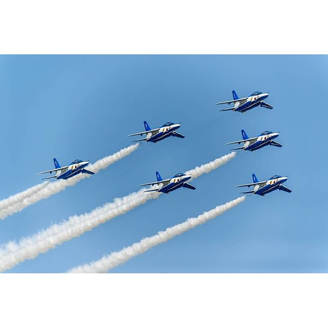 #ブルーインパルス　#instagramers #instagramjapan #icu_japan #top_pointfview #team_jp_ #team_jp_西 #ig_photooftheday #ig_japan #igersjp  #wu_japan #ig_nihon #lovers_nippon  #ig_nippon #love_nippon #ip_gallery #photoisland #fukuoka  #ip_connect #tokyocameraclub #東京カメラ部 #ink361_asia #写真好きな人と繋がりたい #ファインダー越しの私の世界 #JASDF #T4