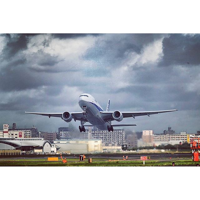 #instagramers #instagramjapan #icu_japan #top_pointfview #team_jp_ #team_jp_西 #ig_photooftheday #ig_japan #igersjp  #wu_japan #ig_nihon #lovers_nippon  #ig_nippon #love_nippon #ip_gallery #photoisland #fukuoka  #ip_connect #tokyocameraclub #福岡 #東京カメラ部 #ink361_asia #japan#写真好きな人と繋がりたい #ファインダー越し私の世界 #福岡空港 #航空機