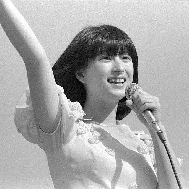 #河合奈保子 ちゃん #東京カメラ部 #ink361_asia #japan #olloclip#写真好きな人と繋がりたい#ファインダー越しの私の世界#アイドル #モノクロ #フィルム