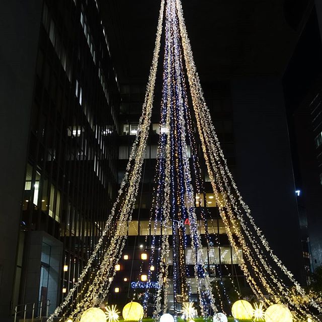 #イルミネーション #福岡天神 #福岡銀行#instagramers #instagramjapan #icu_japan #top_pointfview #team_jp_ #team_jp_西 #ig_photooftheday #ig_japan #igersjp  #wu_japan #ig_nihon #lovers_nippon  #ig_nippon #love_nippon #ip_gallery #photoisland #fukuoka  #ip_connect #tokyocameraclub #bestjapanpics#東京カメラ部 #ink361_asia #japan #olloclip#写真好きな人と繋がりたい#ファインダー越しの私の世界